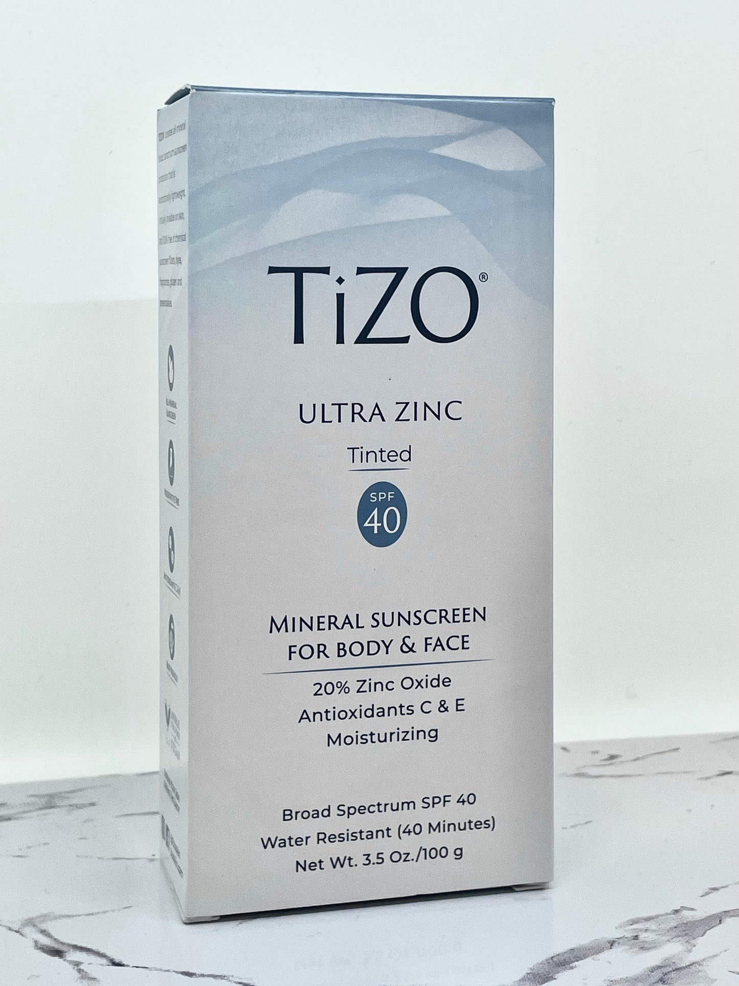 Tinted Ultra Zinc SPF 40